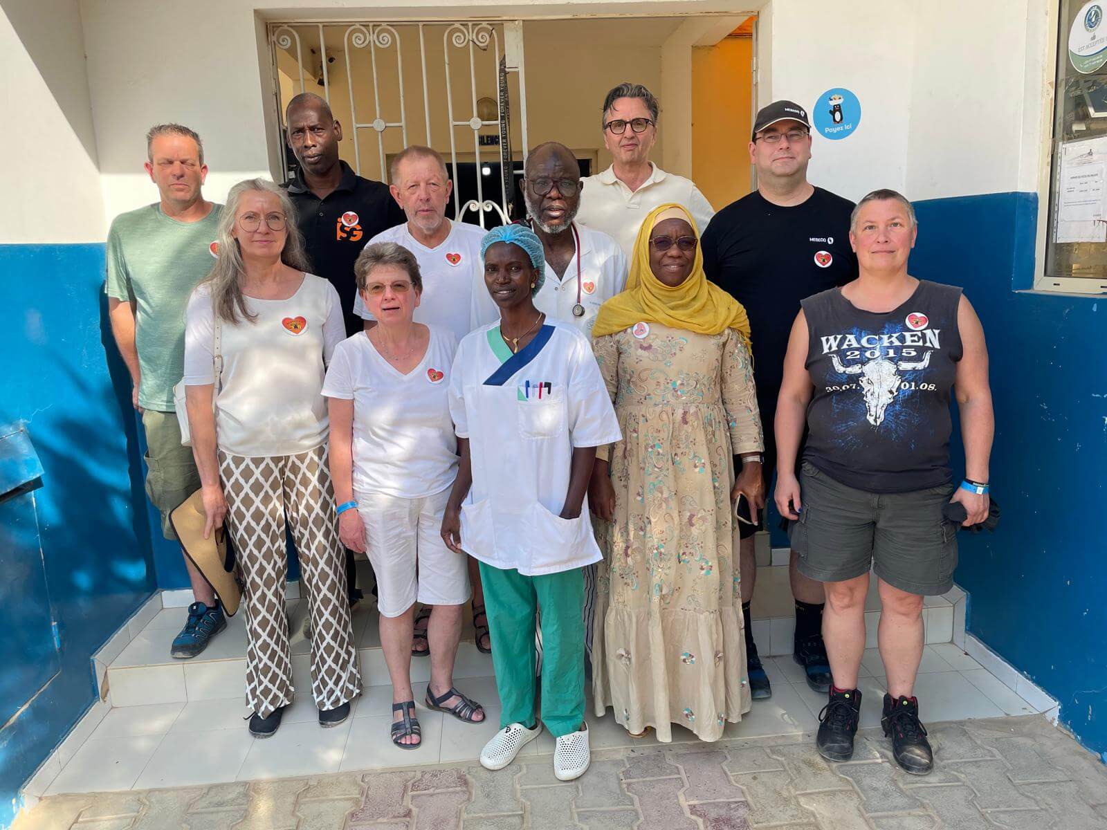 Gruppenfoto Krankenhaus Bilbassi