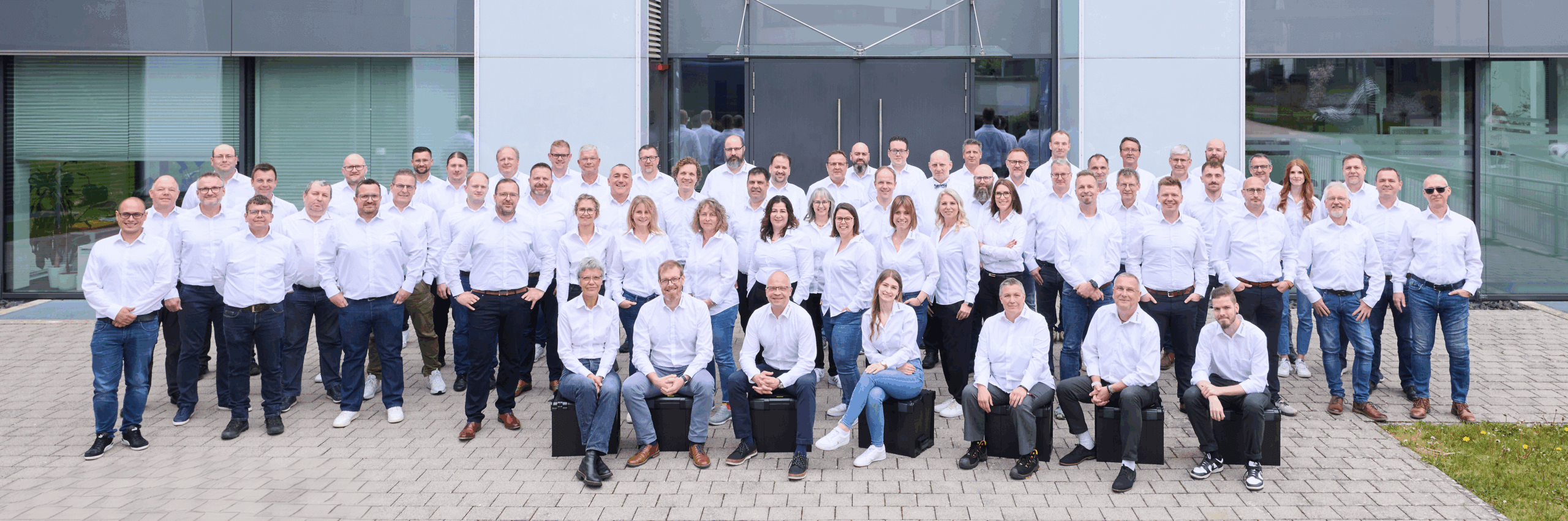 MEBEDO Akademie und Consulting - Ihr starker Partner wenn es um Sicherheit in der Elektrotechnik geht