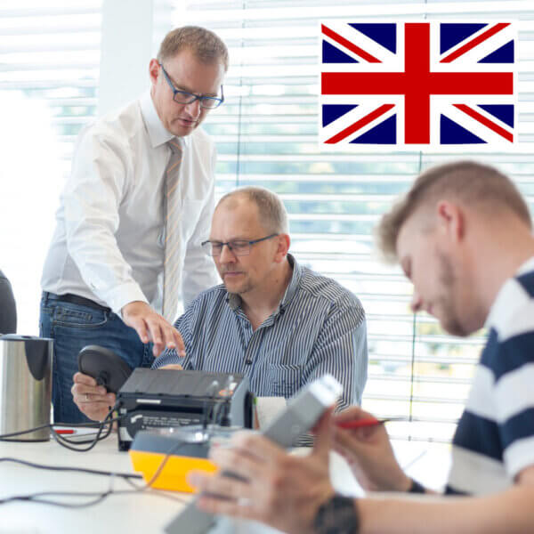 Geräteprüfung in Englisch | MEBEDO