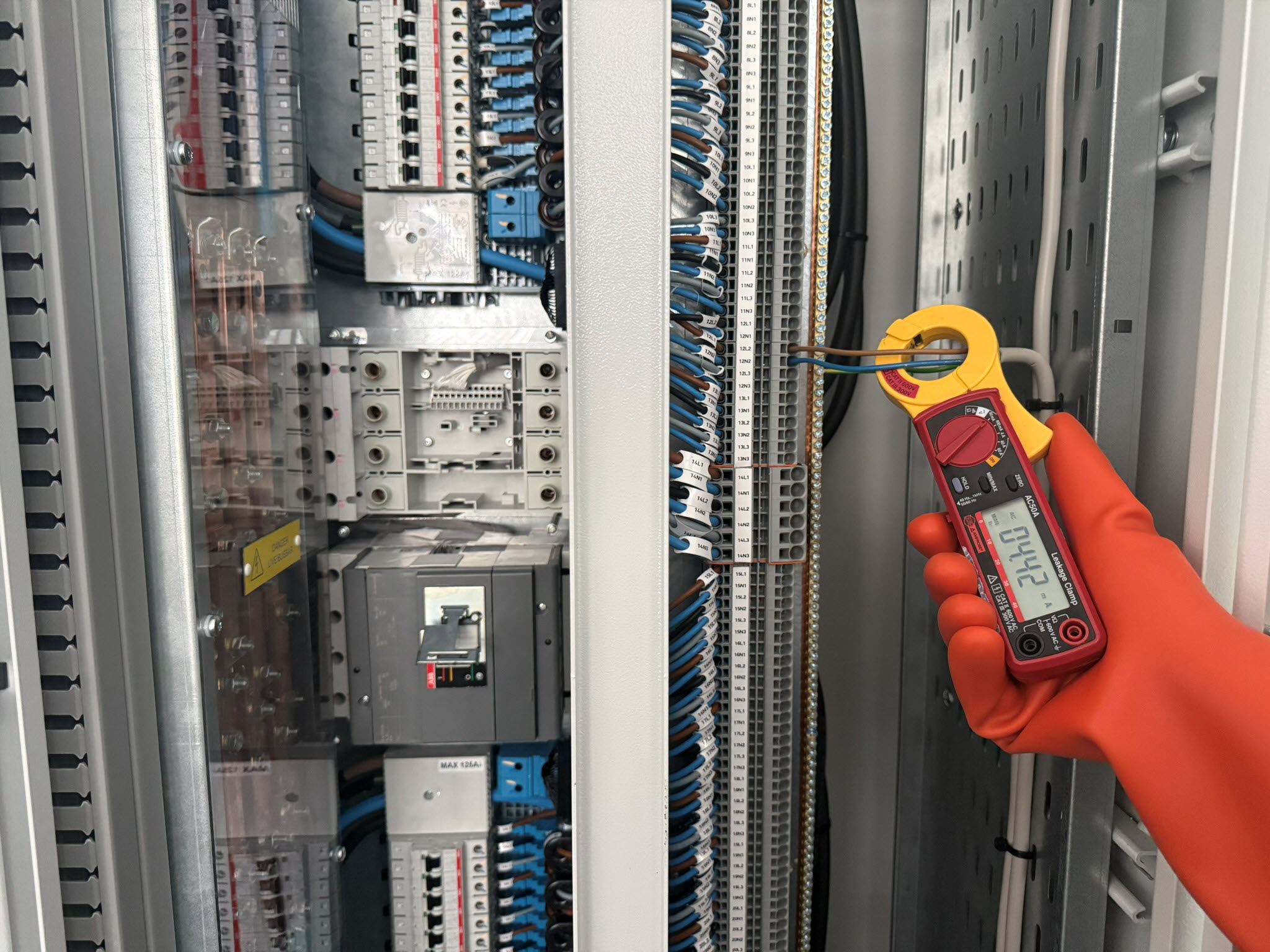 Rechenzentrum Anlagenprüfung | MEBEDO